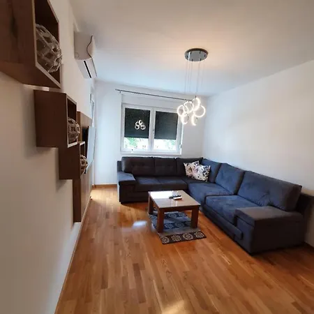 Lux 2 * Doboj